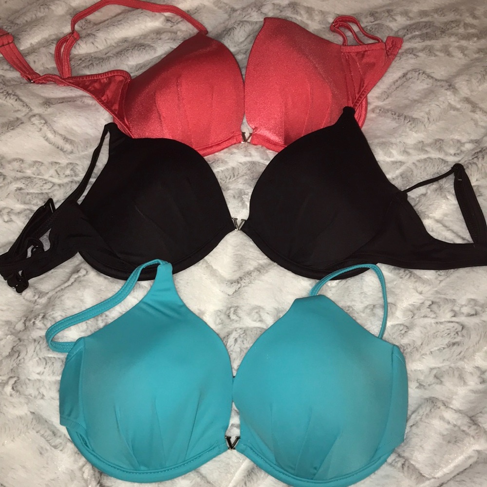 NWT Venus sz D bathing suit tops